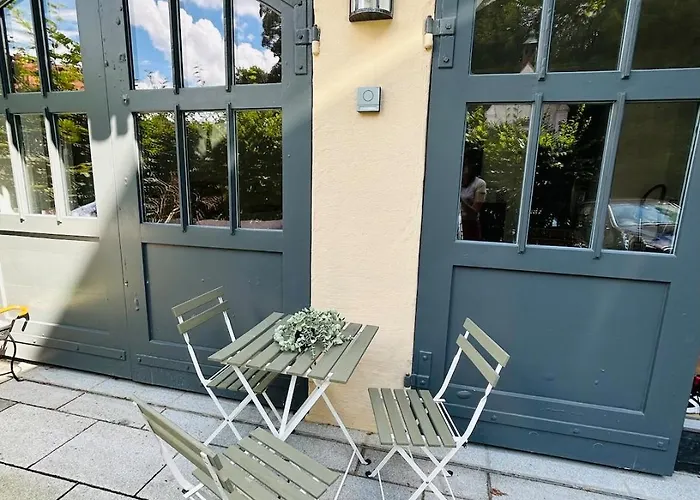 Διαμέρισμα Old Town Gem With Designer Flair Landsberg am Lech
